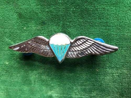 ADVANCED PARA WING -INTRODUCED 1979-CHROME AND ENAMEL- 2 PINS- FULL SIZE