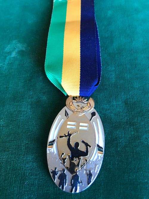 ANC,MK,VETERANS MEDAL-SCARCE