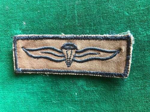 SA PARA WINGS FIELD DRESS- EMBROIDERED- 1980`S