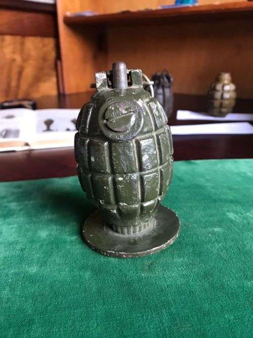 WW2 INERT,BRITISH MILLS HAND GRENADE- ON STAND