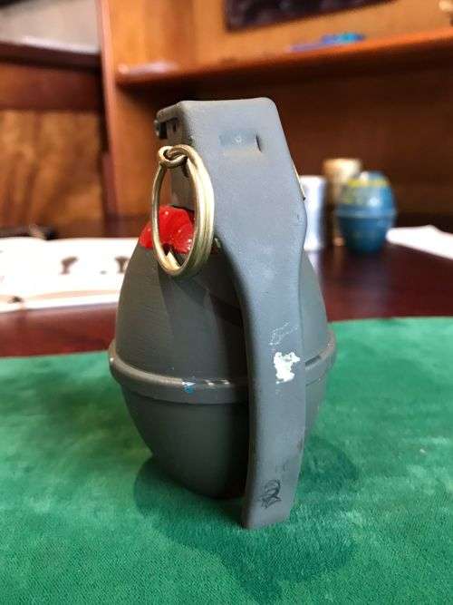 M26 FRAGMENTATION HAND GRENADE -DEVELOPED BY THE US MILITARY-ENTERED SERVICE IN 1952 AND WAS USED IN