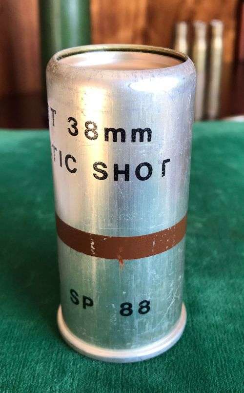 38 MM ILLUMINATING SIGNAL FLARE