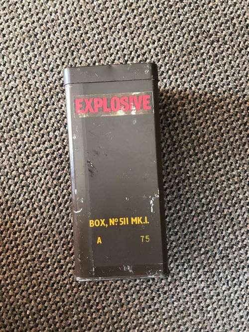 FLARE TRIP WIRE TIN-MEASURES 9X9 CM -HEIGHT 20 CM