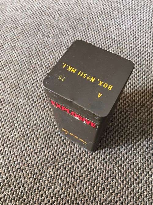 FLARE TRIP WIRE TIN-MEASURES 9X9 CM -HEIGHT 20 CM