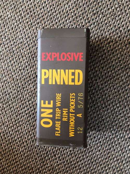 FLARE TRIP WIRE TIN-MEASURES 9X9 CM -HEIGHT 20 CM