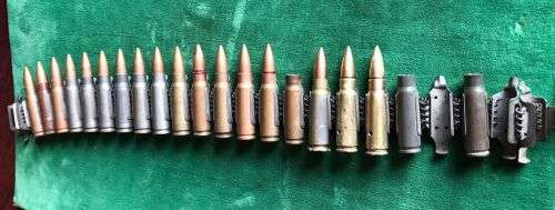 7,62 X 39 MM RUSSIAN SHORT STEEL CASE MACHINE GUN BELT- BORDER WAR PERIOD-TOTAL LENGTH 39.5 CM