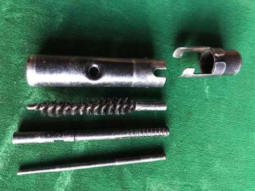 AK 47 CLEANING KIT-BORDER WAR PERIOD LOOT