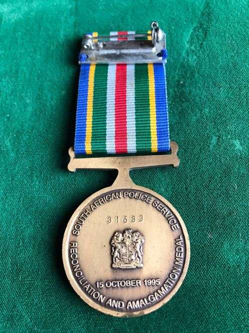 FULL SIZE POLICE AMALGAMATION MEDAL 1995- NUMBERED