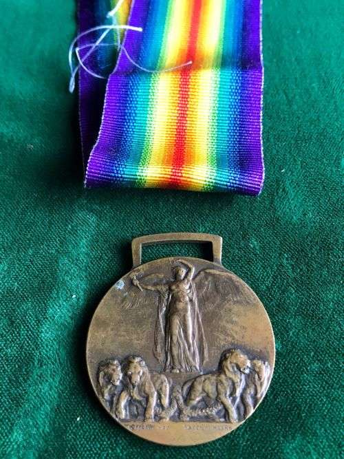 WW1 ITALIAN VICTORY MEDAL