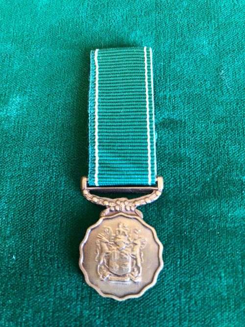 MINIATURE GOOD SERVICE MEDAL-BRONZE PF- 1975-1986- 10 YEARS