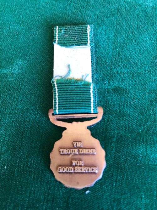 MINIATURE GOOD SERVICE MEDAL-BRONZE PF- 1975-1986- 10 YEARS