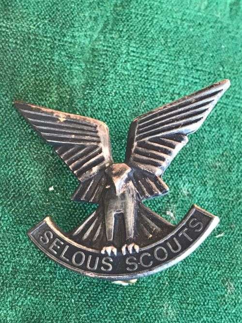 RHODESIA SELOUS SCOUTS. OFFICERS,SILVER (MARKED) CAP BADGE-WORN 1974-1980- 2 LUGS-REUTELER MAKERS MA