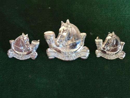 RHODESIA GREY SCOUTS ANODISED CAP AND COLLARS-WORN 1976-1980- LUGS INTACT