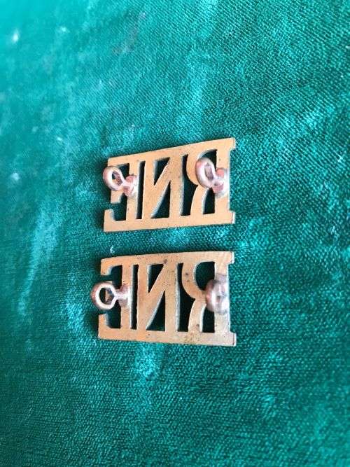 RHODESIA AND NYASSALAND ENGINEERS TITLE PAIR-LUGS INTACT-1949-50`S