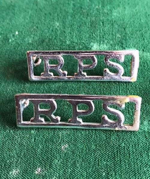 RHODESIA PRISON SERVICE SHOULDER TITLE PAIR- 2 LUGS MISSING-1970-80