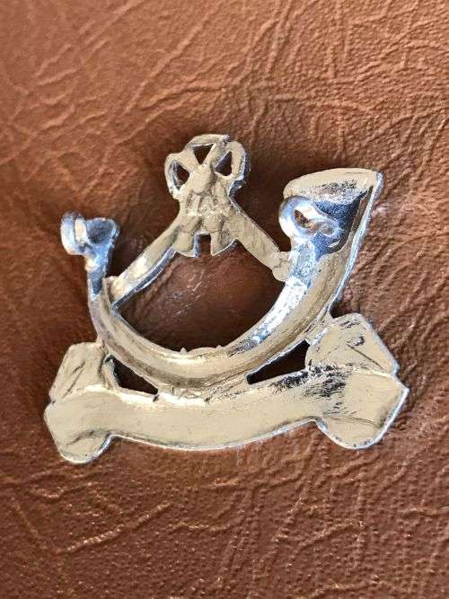 ZAMBIA RIFLES- CAP BADGE- 2 LUGS