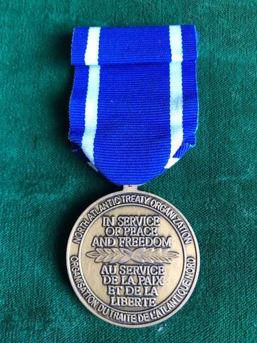 FULL SIZE NATO SERVICE MEDAL -INSTITUTED DEC 1994-FOR SERVICE IN YUGOSLAVIA