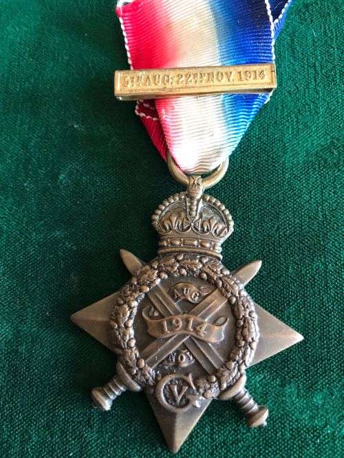 WW1 FULL SIZE 1914 STAR WITH 5TH AUG- 22ND NOV 1914-CLASP-THE NAME ON THE BACK IS UNRECOGNISABLE BUT