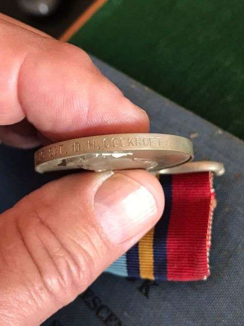 RHODESIA SAS GSM TO 2975 D.H. COCKROFT WITH ZIM INDEPENDENCE MEDAL (NUMBERED) WITH MINIATURES AND H