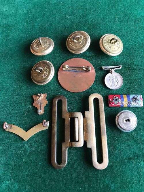 SELECTION OF 13 RHODESIAN BADGES ,MEDALS AND OTHER ITEMS-SOLD TOGETHER