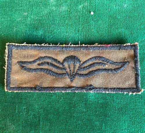 SA PARA WINGS-FIELD DRESS-EMBROIDERED- 1980`S