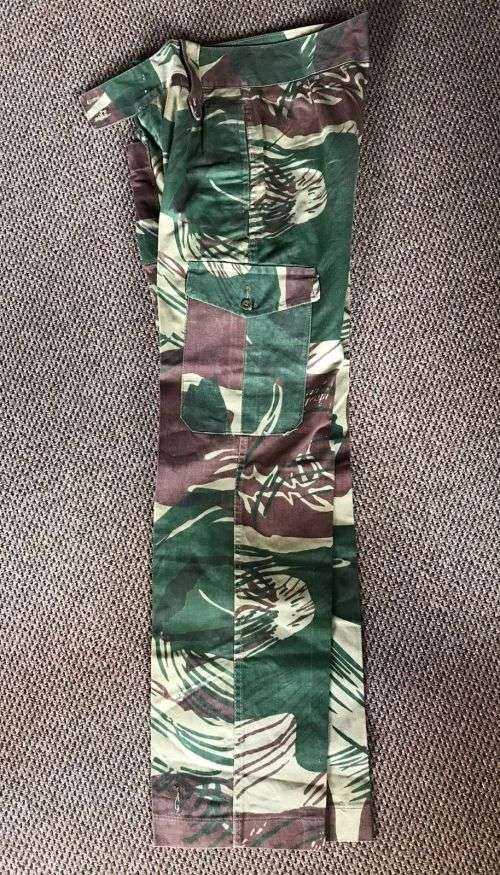 RHODESIAN CAMO TROUSERS-SIZE 32 PIPE LENGTH 75 CM-ORIGINAL AND IN VERY GOOD CONDITION (UNWORN)