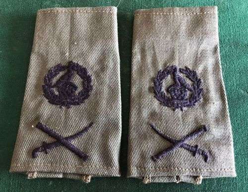 ZIMBABWE GENERALS RANK SLIP-ON PAIR