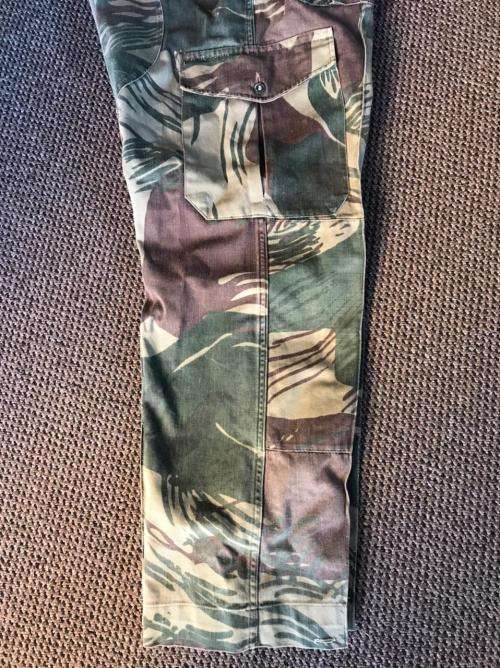 RHODESIAN CAMO TROUSERS -SIZE 33-34 PIPE LENGTH OF 72 CM-USED BUT GOOD CONDITION WITHOUT DAMAGE