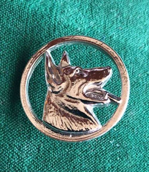POLICE DOG HANDLERS,CHROME METAL BREAST BADGE- 2 PINS