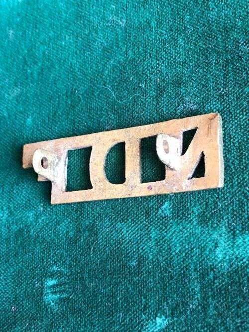 NYASSALAND DEFENCE FORCE SHOULDER TITLE BRASS- WW2-STRIKING- 2 LUGS