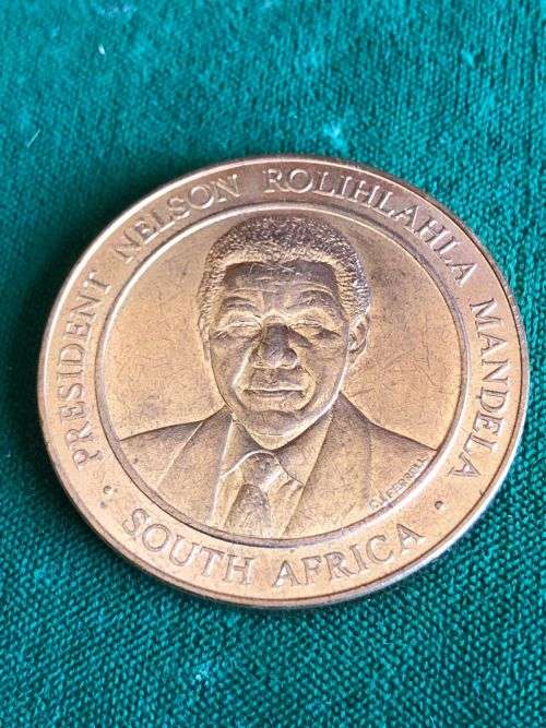 MANDELA MEDALLION-BRONZE-MINTED IN USA