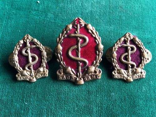 SA MEDICAL SERVICES,BRASS AND ENAMEL CAP and COLLARS-WORN PRIOR TO 1983-LUGS + PINS INTACT
