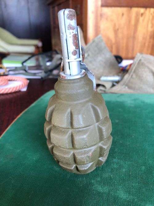 RUSSIAN F1 PERSONNEL FRAGMENTATION GRENADE NICKNAMED THE LIMONKA (LEMON LIKE) BORDER WAR PERIOD