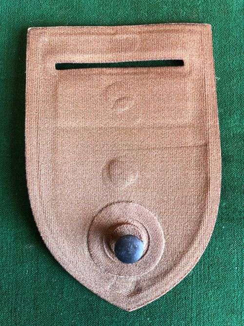 1 RECCE REGIMENT TUPPER FLASH- ONE PIN