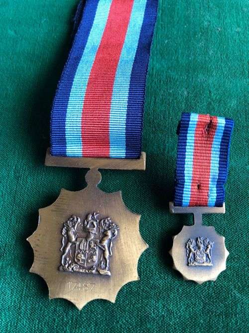 SADF MILITARY MERIT MEDAL-1987-FULL SIZE-NUMBERED + MINIATURE