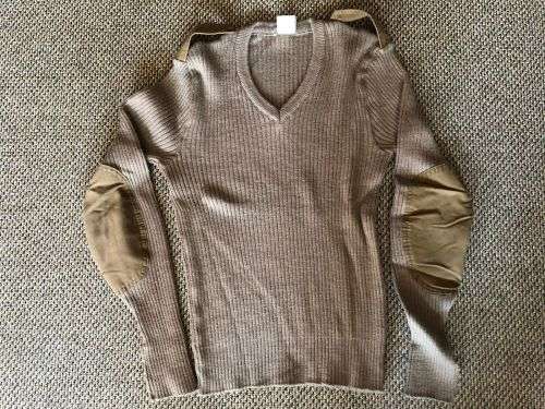 SADF PERIOD WOOL JERSEY SIZE MEDIUM-MEASURES 50CM ARMPIT TO ARMPIT-GOOD CONDITION