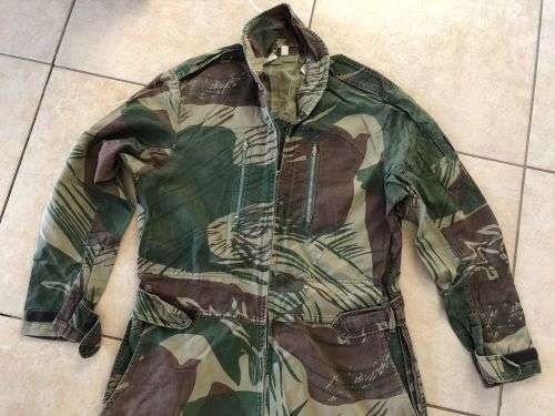 RHODESIAN CAMO OVERALLS ORIGINALLY USED BY HELICOPTER PILOTS AS FLIGHT SUITS-ALSO ADOPTED BY PARATRO