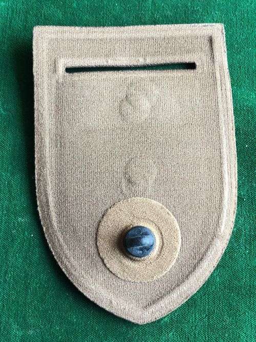 SPECIAL FORCES BRIGADE HQ TUPPER SHOULDER FLASH WITH ARMY HQ HIGHER FORMATION BAR- ONE PIN