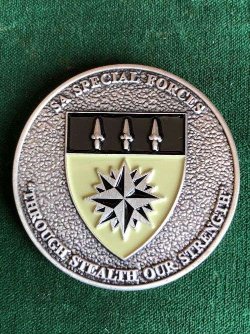 1 RECCE REGT. CHALLENGE COIN -DIAMETER 50 MM NO 15 OF ONLY 30