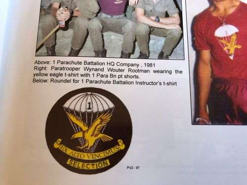 1 PARACHUTE BATTALION ROUND PATCH -DIAMETER 9CM-THIS WAS FOR THE INSTRUCTORS T-SHIRT- SCARCE