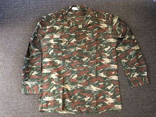 KOEVOET CAMO LONG SLEEVE SHIRT-EXTRA LARGE-MEASURES 65CM ARMPIT TO ARMPIT-3 BUTTONS MISSING-2X SMA