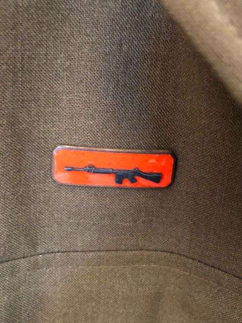 STEP OUT JACKET FOR WARRANT OFFICER CLASS 1-COMES WITH RANKS,LANYARD AND MARKSMAN BADGE-SIZE MEDIUM-