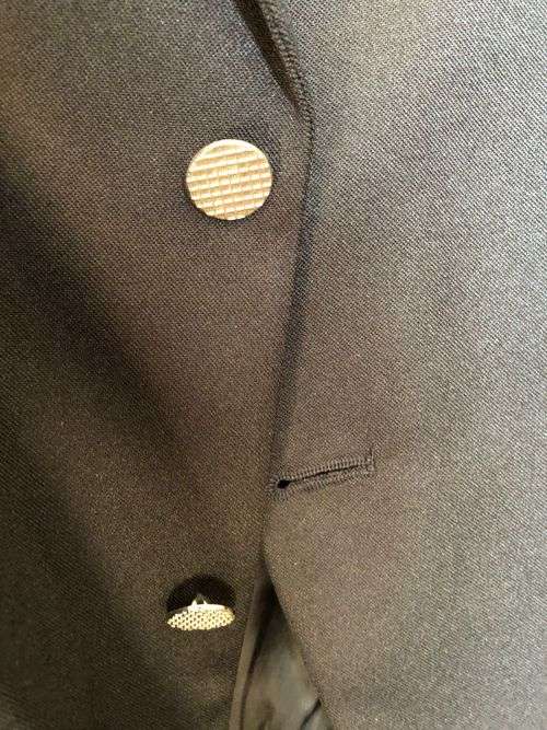 SA PARABAT VETERANS BLAZER-SIZE MEDIUM-MEASURES 50CM ARMPIT TO ARMPIT-CONDITION NEW- STILL WITH BUYI