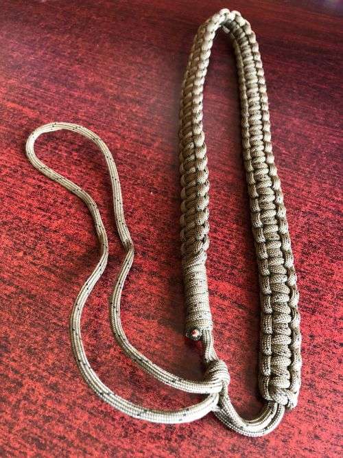 PARABAT LANYARD-LANYARD WORN BY PARABATS AND RECCES WHO HAVE QUALIFIED AS PARABAT INSTRUCTORS-MADE F