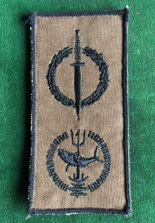 RECCE/COMBINED OPERATOR AND COMBAT SWIMMER QUALIFICATION BREAST BADGE-BLACK EMBROIDERED ON NUTRIA -O