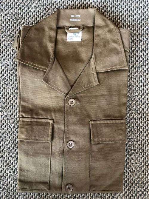 SADF NUTRIA,SHORT SLEEVE SHIRT-SIZE MEDIUM-MEASURES 55CM ARMPIT TO ARMPIT-CONDITION NEW