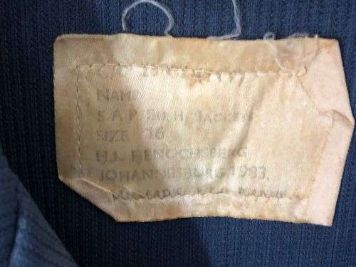 VINTAGE POLICE JACKET SIZE MEDIUM-MEASURES 50 CM ARMPIT TO ARMPIT (SAFARI SHIRT)LABELLED AND DATED 1