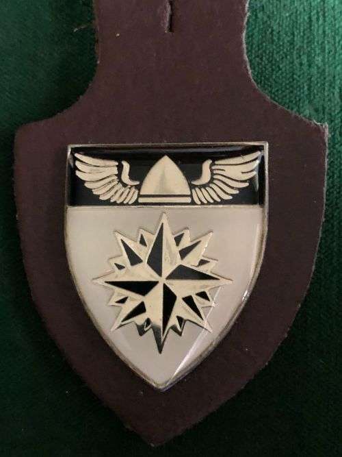 4 RECCE REGIMENT AFFILIATION POCKET BADGE- 2 PINS