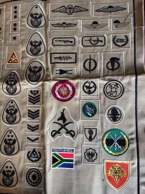 SANDF COMPLETE BADGE AND RANK SET