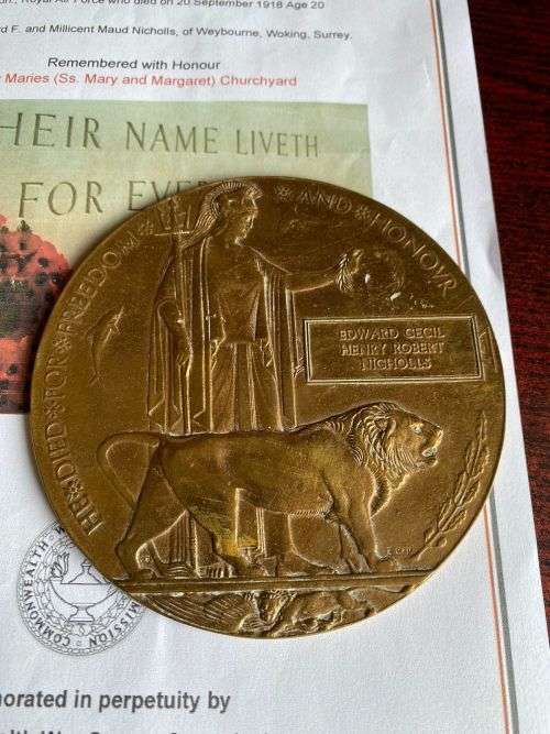 WW1 DEATH PLAQUE LT. EDWARD CECIL HENRY ROBERT NICHOLLS,DIED IN A SOPWITH CAMEL D5978-STOW MAVICS AE